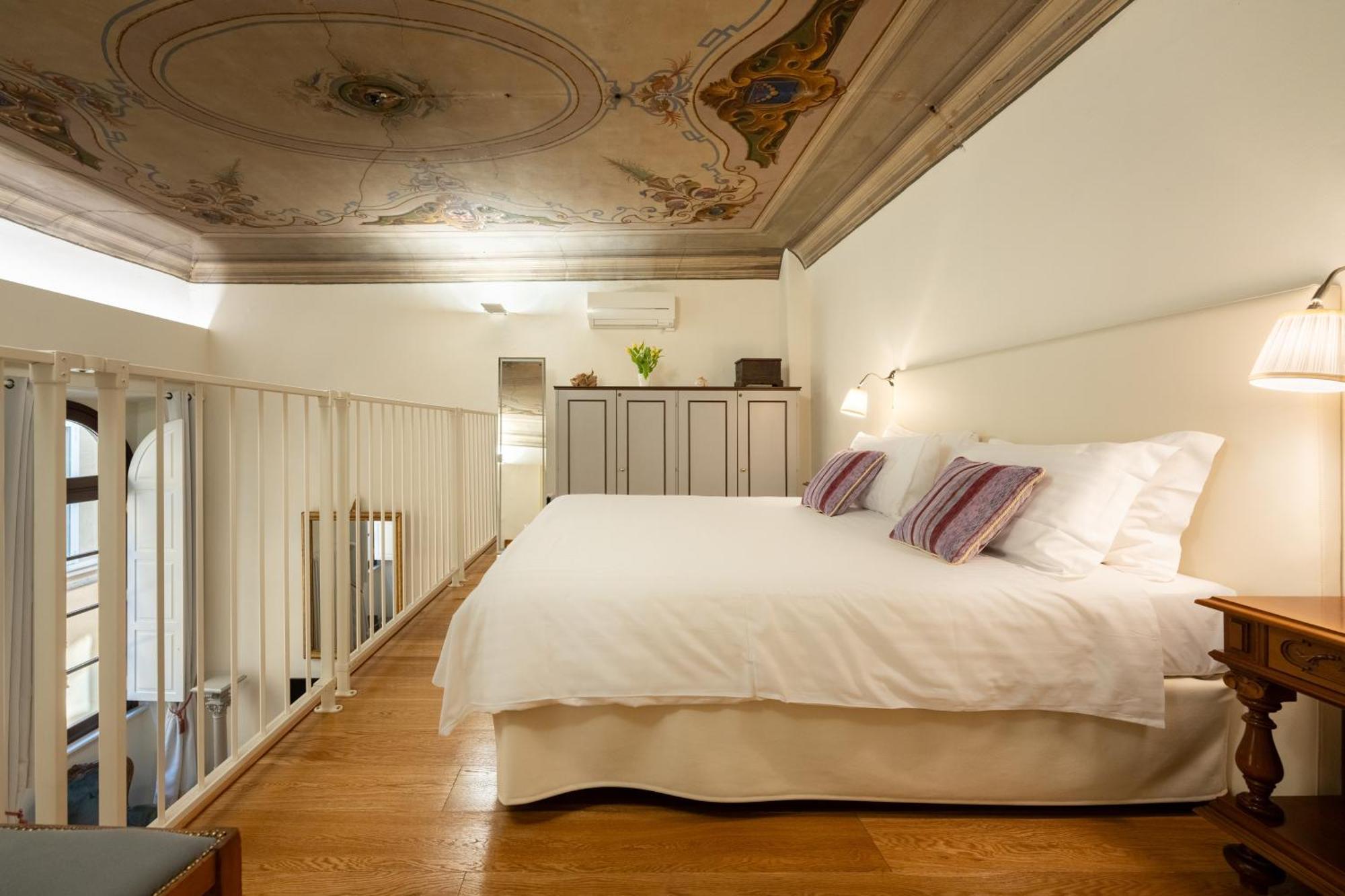 Bed and Breakfast Palazzo D'Ambra Residenza D'Epoca Florenz Exterior foto